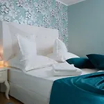 Апартхотел Elea Несебър
