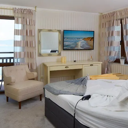 Elea Appart hôtel 4*