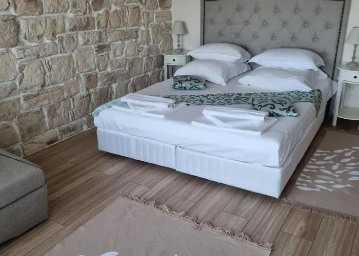 Apartmanhotel Elea 4*